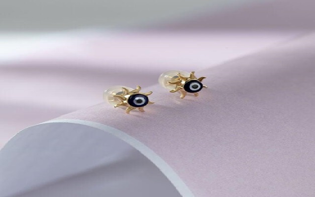 Evil Eye Gold Stud